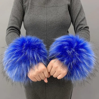 ❄️Soft and Fluffy Faux Fur Wrist Band Ring Cuffs Warmer For Women