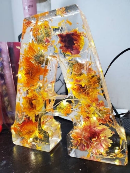 🌸Handmade Flowers Resin Night Light - Buy 2 save 20% & FREE SHIPPING