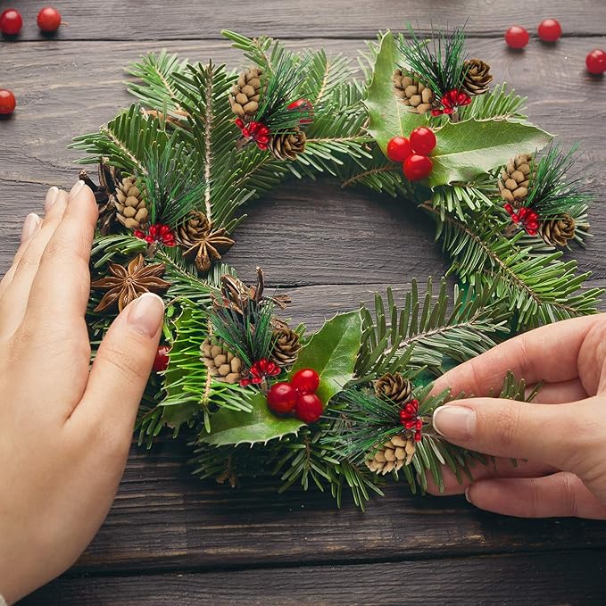 🎄Bright - colored berry and pinecone Christmas Gift ornaments🎁